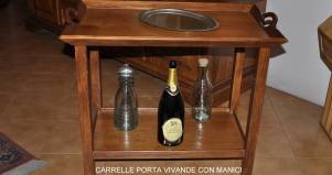 Carrello porta vivande in legno con manici